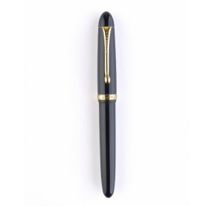 Klassic 40 Solid Black Ebonite